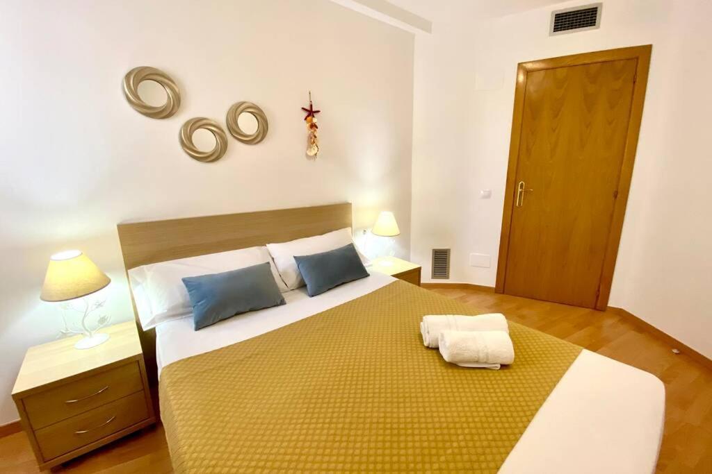 Apartamento Pequeno Y Luminoso En Cambrils Apartman Kültér fotó